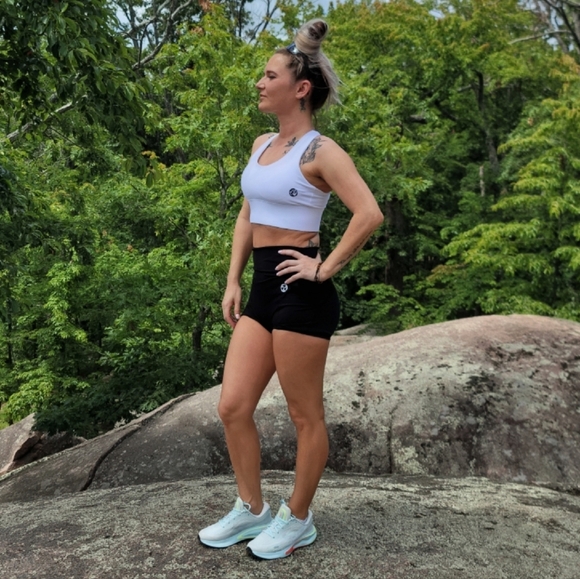 Pedigree EVODRY 3 Piece Limited Edition Workout Set | White & Black - Picture 4 of 15